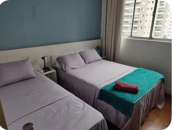 Economy Triple Room, 1 Bedroom, Non Smoking, City View