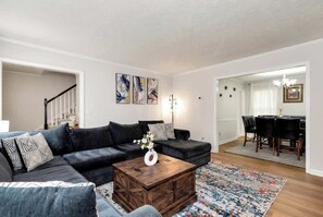 TV, fireplace, offices