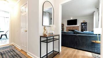 TV, fireplace, offices