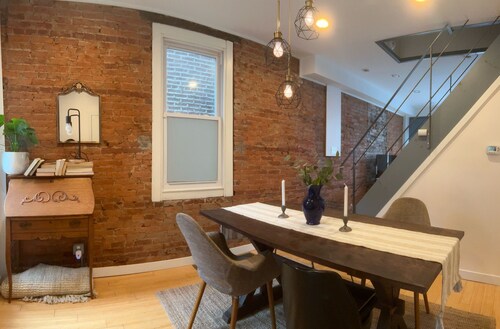 Charming 3-BR Home in the Heart of Philly! Mins from Lincoln Financial Field