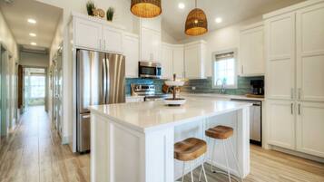 House (Multiple Bedrooms) | Interior