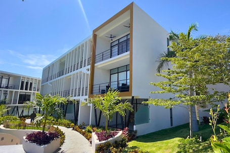 外観. Araquuna gated community, 2 bd condo close to PV, Sayulita, Bucerias