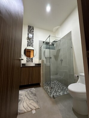 Shower, hair dryer, towels, soap - Araquuna gated community, 2 bd condo close to PV, Sayulita, Bucerias (Mezcales)