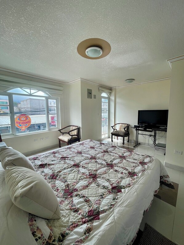 1 bedroom, iron/ironing board, WiFi