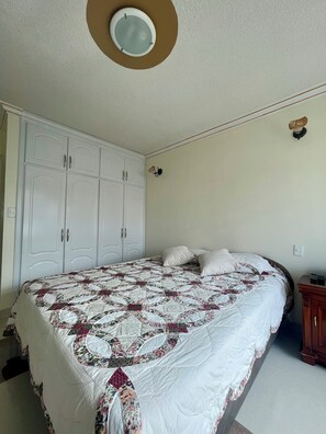 1 Schlafzimmer, Bügeleisen/Bügelbrett, WLAN