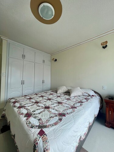 Full Apartment at the Middle of the World, Latitude 0º 0’ 0""