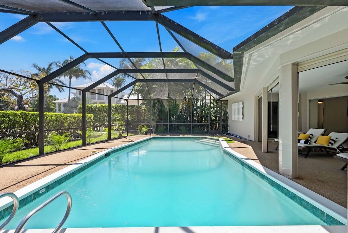 Photo 18 of VRBO vacation home in Naples FLORIDA at Aqualane Shores by Tomas Nagys REALTOR