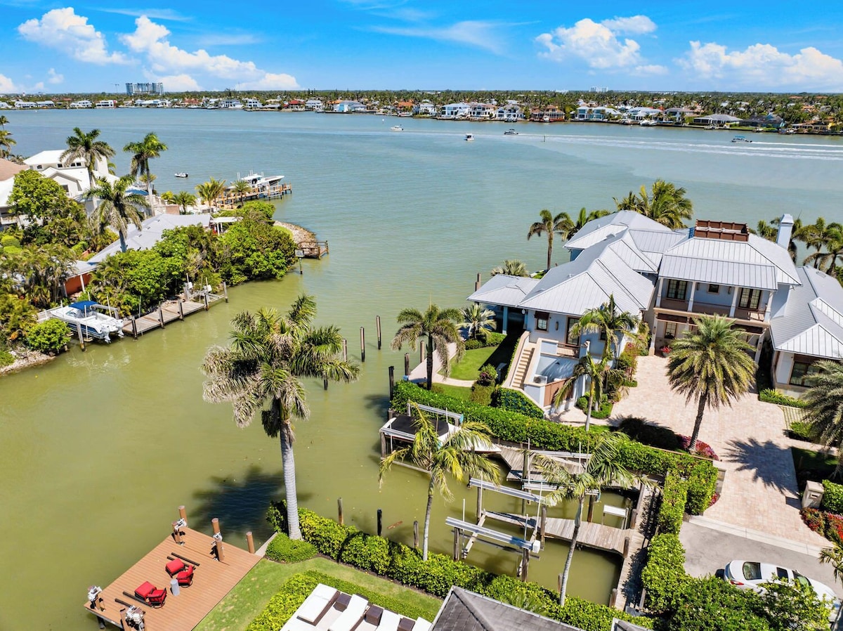 Photo 4 of VRBO vacation home in Naples FLORIDA at Aqualane Shores by Tomas Nagys REALTOR