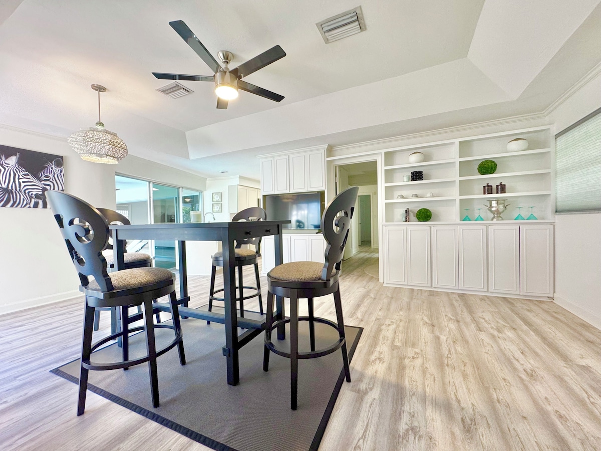 Photo 54 of VRBO vacation home in Naples FLORIDA at Aqualane Shores by Tomas Nagys REALTOR