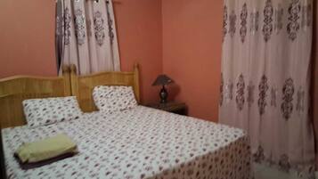 2 bedrooms, free WiFi