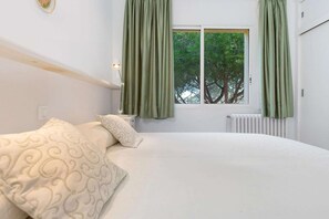 2 多间卧室、免费 WiFi