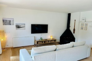 TV connectée, cheminée