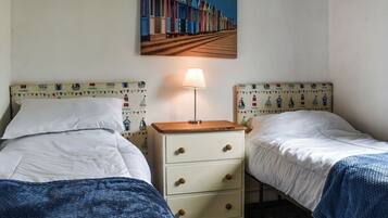 2 habitaciones, wifi gratis y ropa de cama