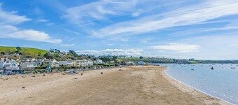 2 bedroom accommodation in Bideford