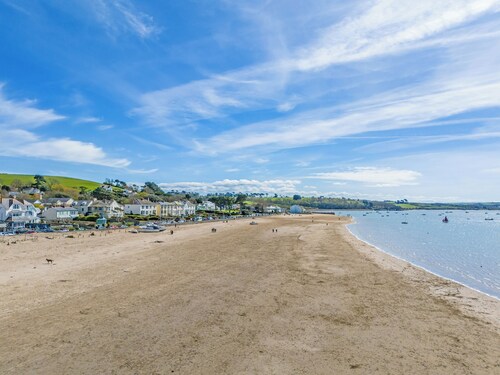 2 bedroom accommodation in Bideford
