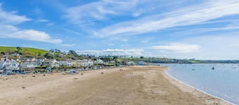 2 bedroom accommodation in Bideford