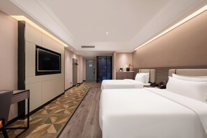 Executive-Zweibettzimmer | Hochwertige Bettwaren, Betten mit Memory-Foam-Matratzen