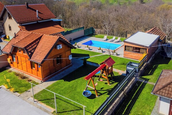 Beheizter Pool