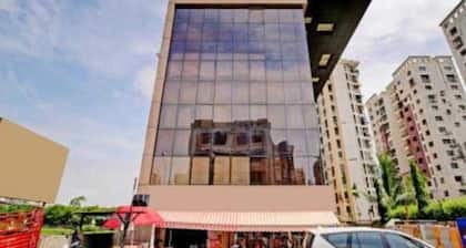 Hotel Apple Palace Surat