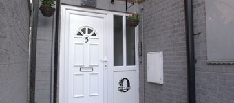 Telford - Apartment - Sleeps 5 - City Centre