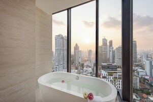 Two Bedroom Apartment | Derin küvet