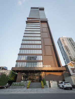 Exterior - Grand Mansion (Phnom Penh)