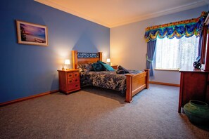 6 chambres, fer et planche Ă repasser, Wi-Fi, draps fournis