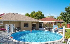 Pool - 4-bedroom house in delightful Cooper City with Indoor Atrium, Fitness room, Pool (Cooper City)