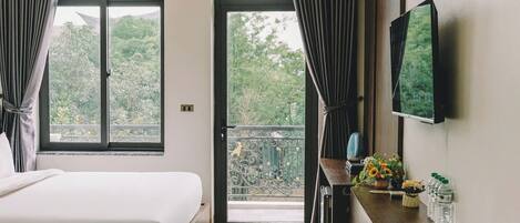 Deluxe Quadruple Room, Non Smoking, Balcony