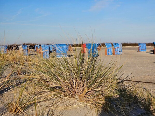 Imagen sin descripción, 1 de 27, botón