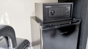 星評価なしの画像、4 / 8、ボタン