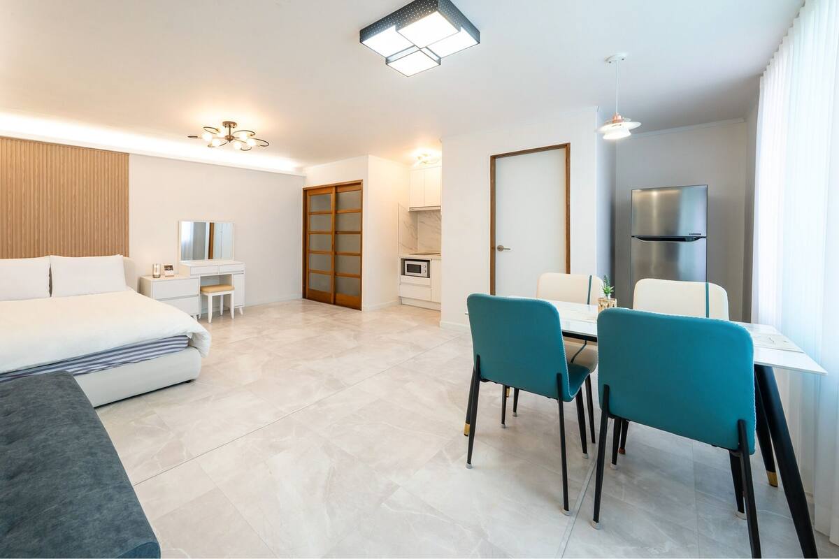 Basic Room, 1 Bedroom (102 (Mountain View)) | Exterior