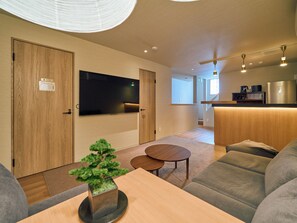 Traditionell villa | Vardagsrum | Platt-tv