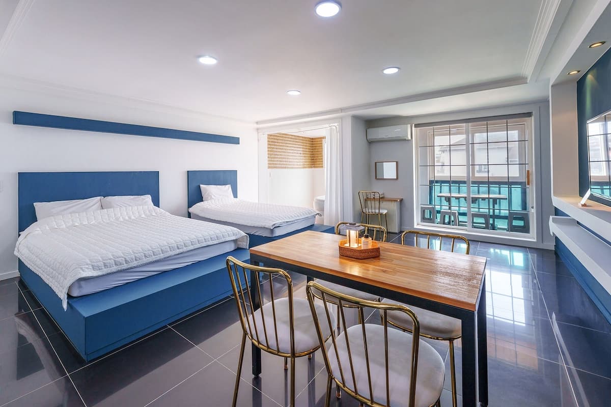 Basic Room, 1 Bedroom (A,Stay7 (Spa/Private BBQ)) | 1 bedroom, free WiFi