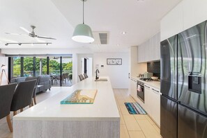 Fridge, microwave, oven, dishwasher