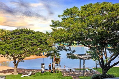 Zen Sunset Sanctuary: Balcony Dining - Bayview