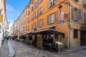Ristorazione all'aperto