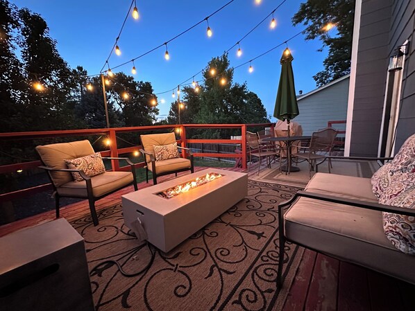 Outdoor dining - Colorado Retreat (Westminster)