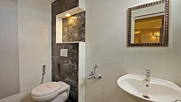 DELUXE TRIPLE BED AC | Bathroom | Shower, rainfall showerhead, towels, soap