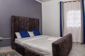 5 多间卧室、熨斗/熨衣板、WiFi、床单