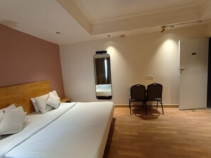 Dobbeltrom – deluxe | Strykejern/-brett og wi-fi (inkludert)