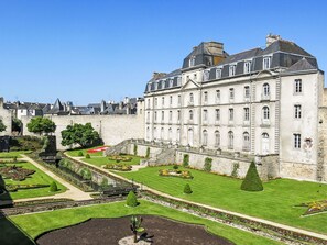 Exterior - T2 avec balcon,calme et près du port by Interhome (Vannes)