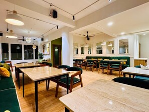 Restaurant - Olive Serviced Apartments Hitech City Hyderabad (Hyderabad)