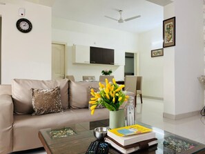 TV LCD 24-inch có truyền hình kỹ thuật số 