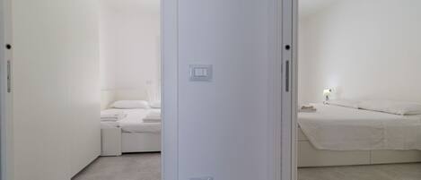 2 Schlafzimmer, Reisekinderbett, kostenloses WLAN, Bettwäsche