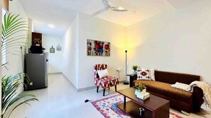 TV - Olive Serviced Apartment Gachibowli (Hyderabad)