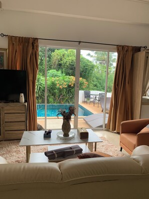 Living area - Villa du Bonheur Sea and Nature Rawai beach (Rawaï)