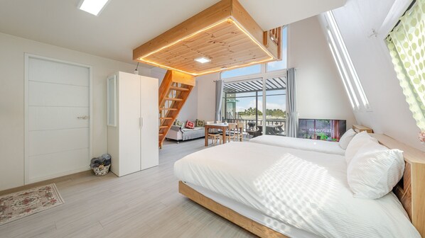 Basic Room, 2 Bedrooms (Building A (Ocean View / BBQ)) | 1 bedroom, free WiFi - Yangyang Sunrise and Sunset Private Pens (Yangyang)