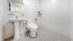 基础客房, 2 间卧室 (Building B (Ocean View / BBQ)) | 1 多间卧室、免费 WiFi