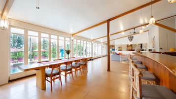 Villa, 4 Bedrooms, Patio | Dining room